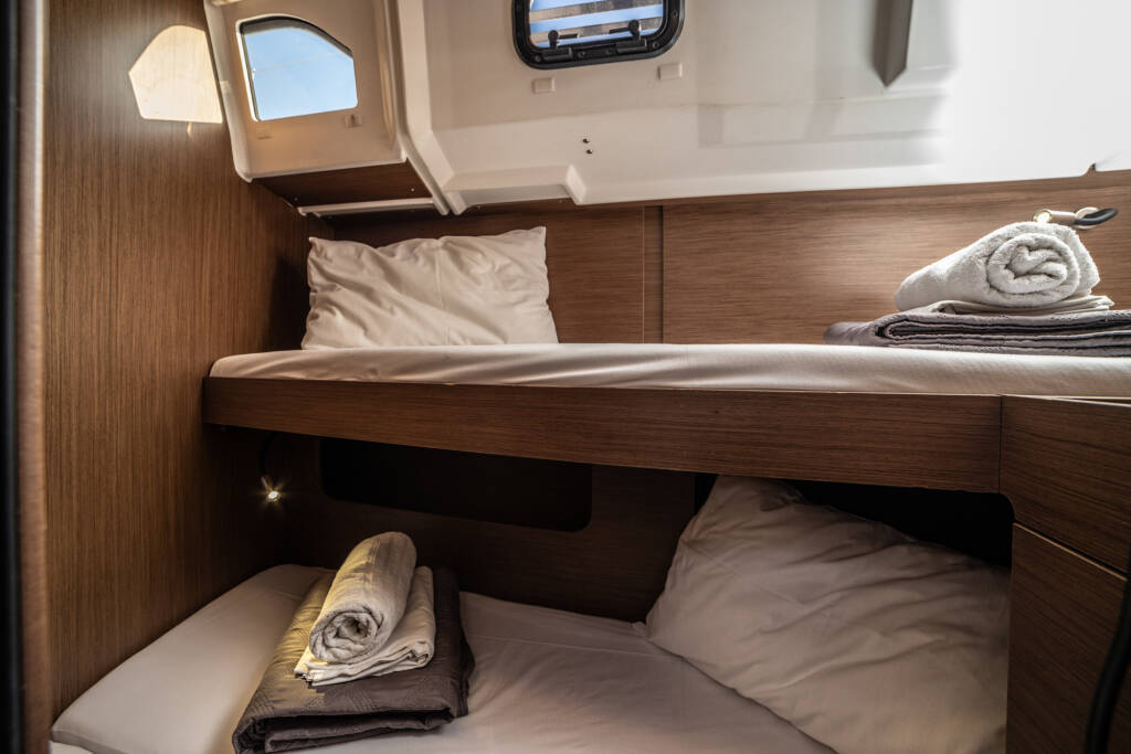 Sailing yacht Oceanis 46.1 Mary Too