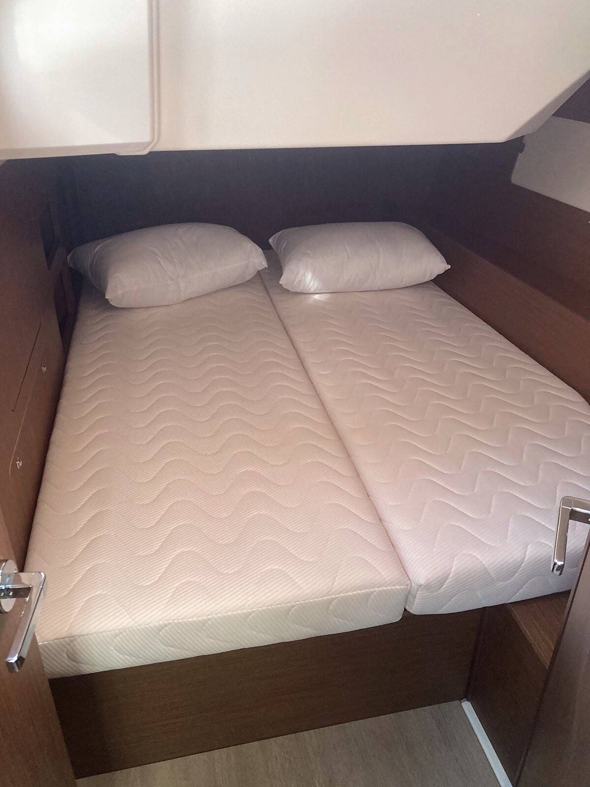 Segelyachten Oceanis 46.1 Evi