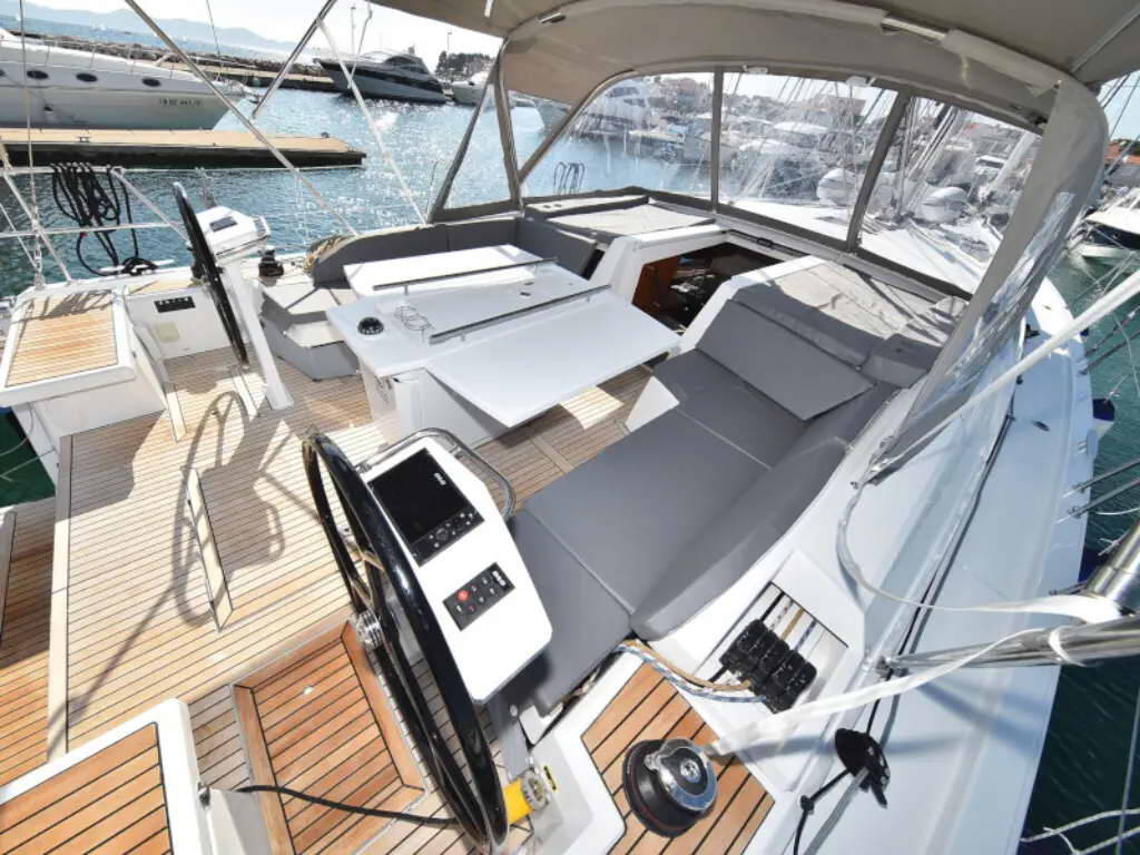Sailing yacht Oceanis 46.1 ECONOMY