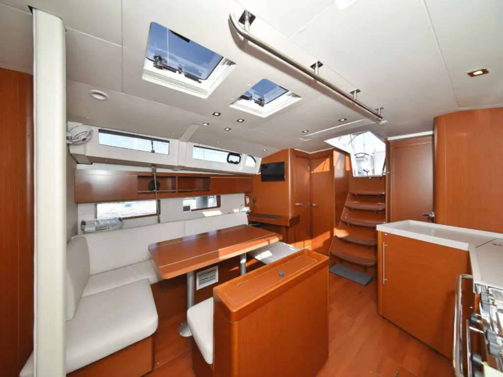 Sailing yacht Oceanis 46.1 ECONOMY