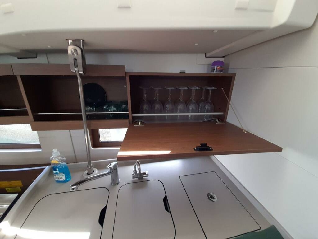 Sailing yacht Oceanis 46.1 Okiroi