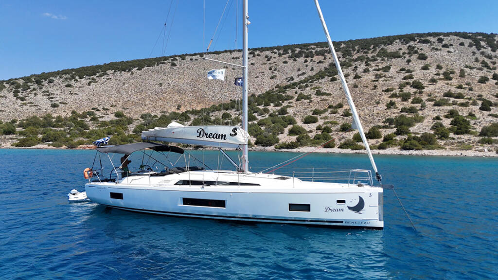 Sailing yacht Oceanis 46.1 Dream