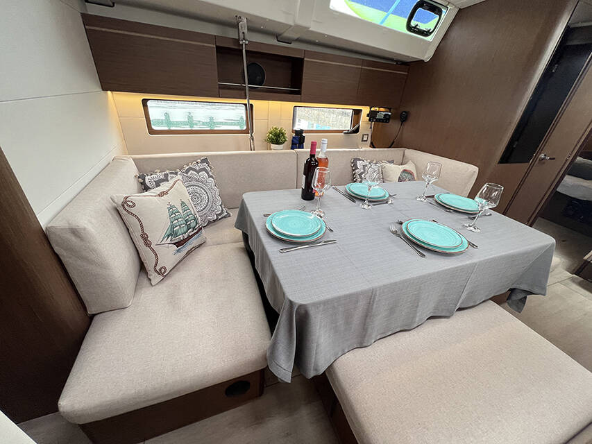 Sailing yacht Oceanis 46.1 Dream