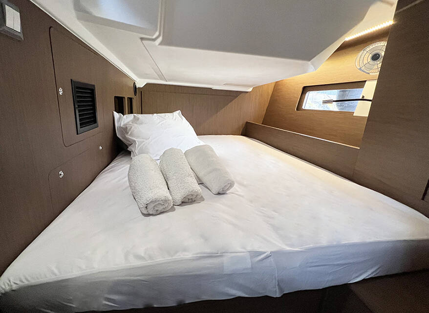 Sailing yacht Oceanis 46.1 Dream