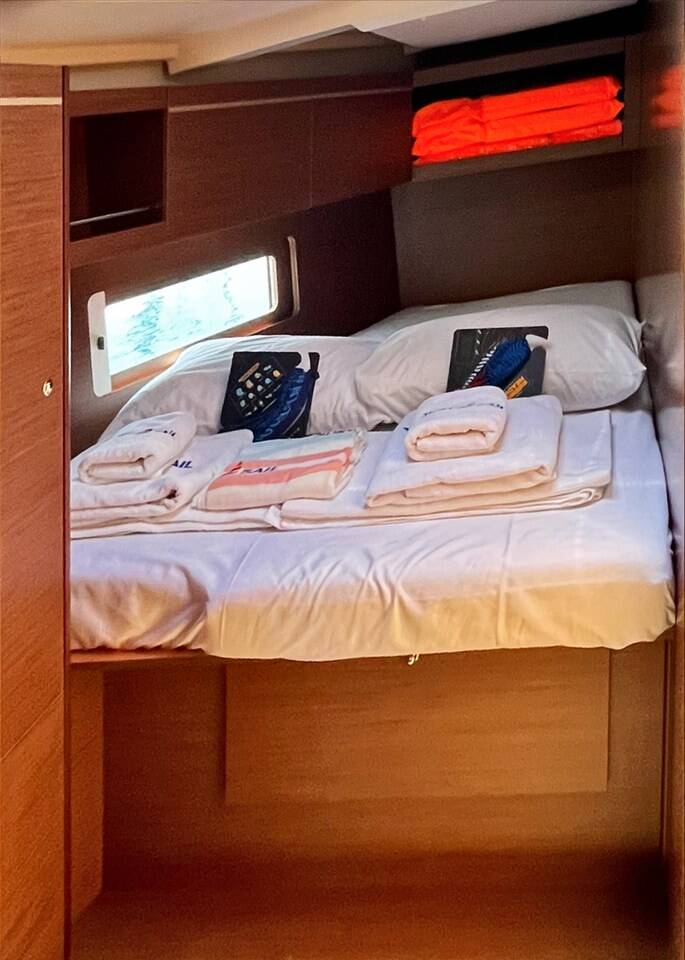 Sailing yacht Oceanis 46.1 Just Dream