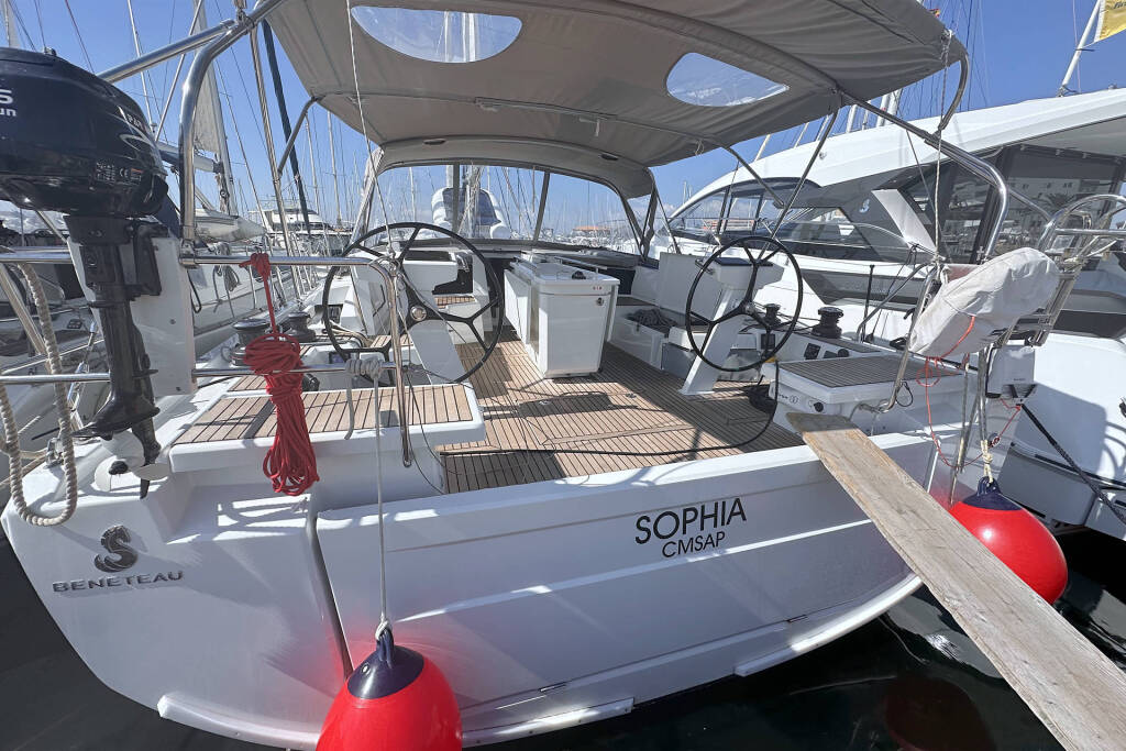 Sailing yacht Oceanis 46.1 Sophia