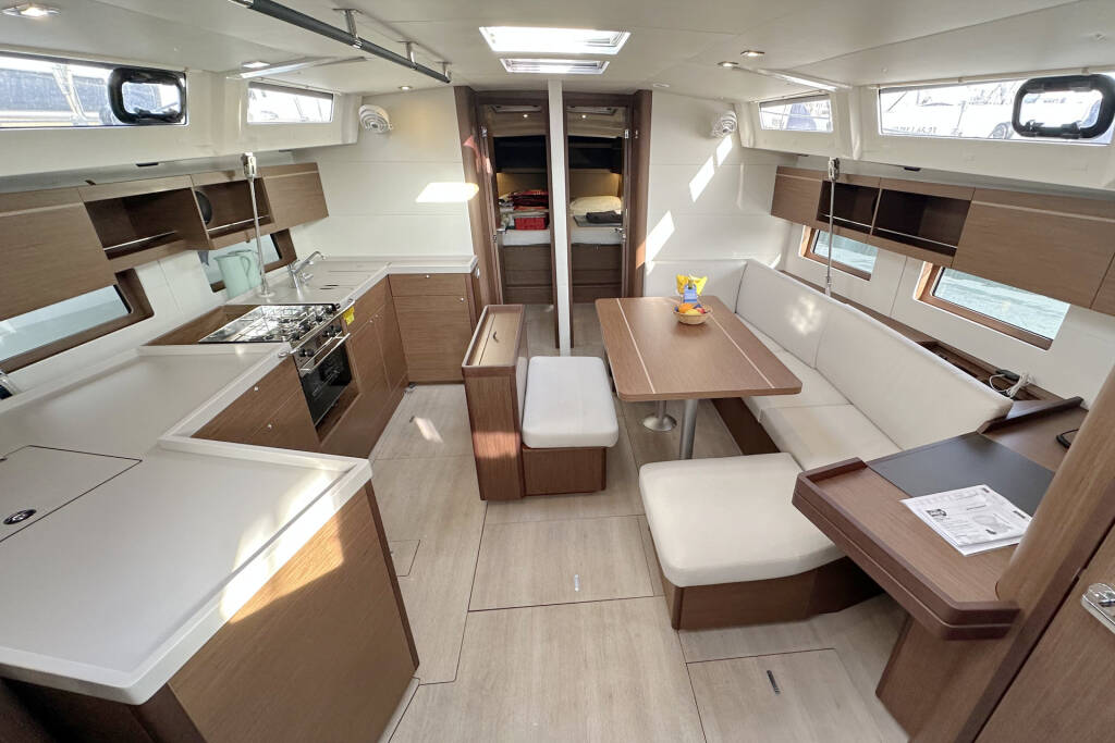 Sailing yacht Oceanis 46.1 Sophia