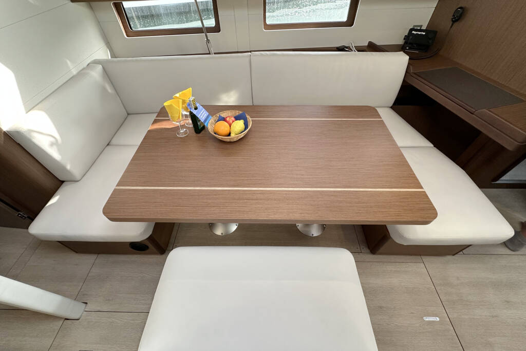 Sailing yacht Oceanis 46.1 Sophia