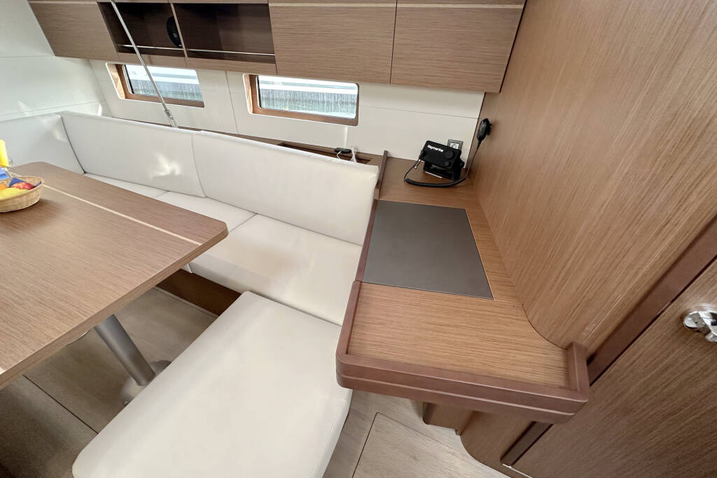 Sailing yacht Oceanis 46.1 Sophia