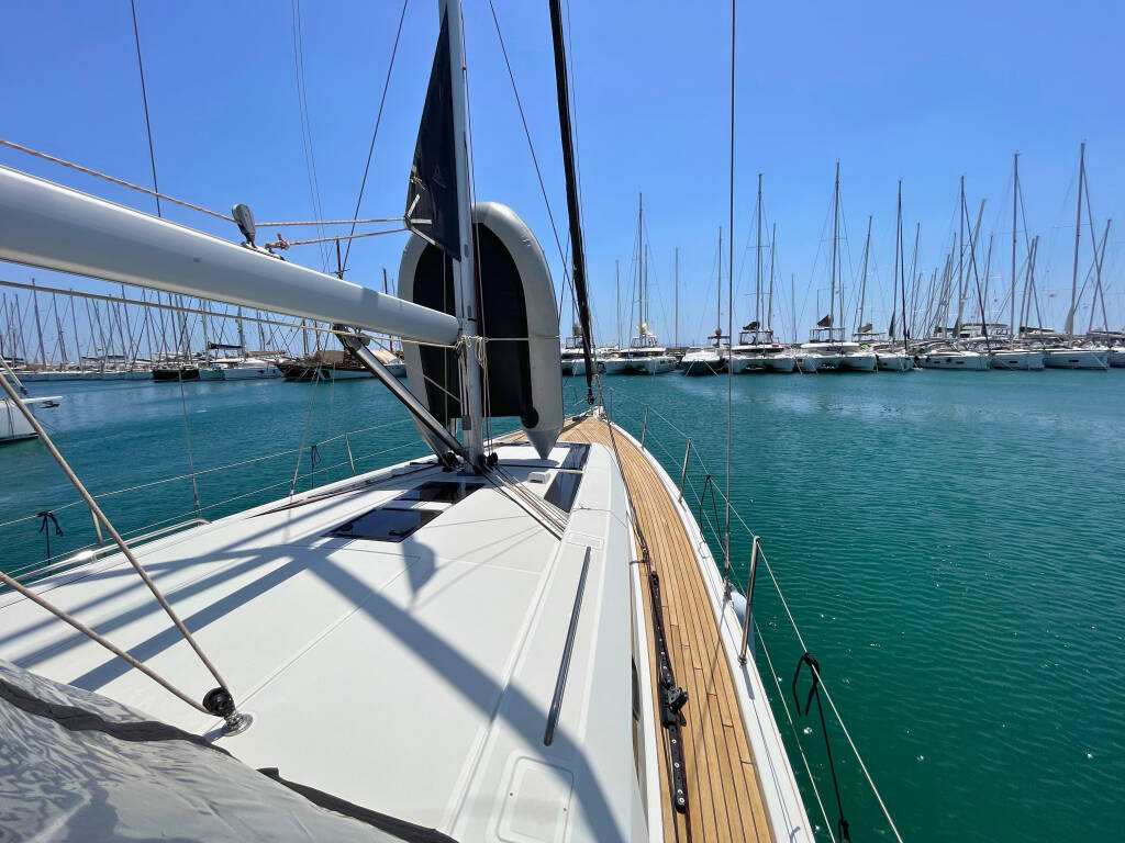 Sailing yacht Oceanis 46.1 Kebiwan