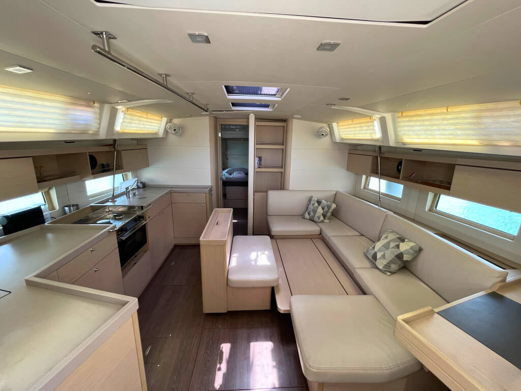 Sailing yacht Oceanis 46.1 Kebiwan