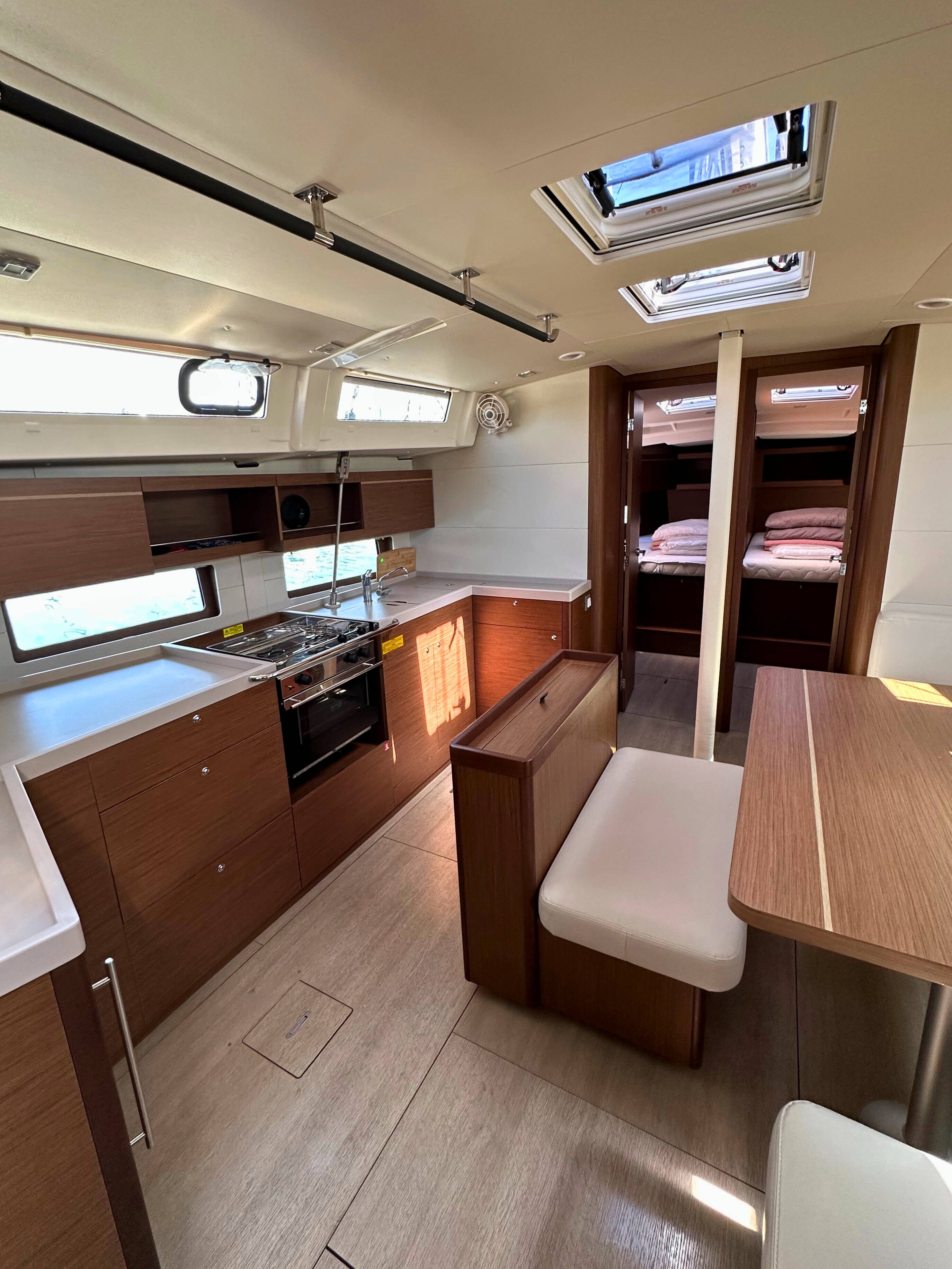 Sailing yacht Oceanis 46.1 Ilia