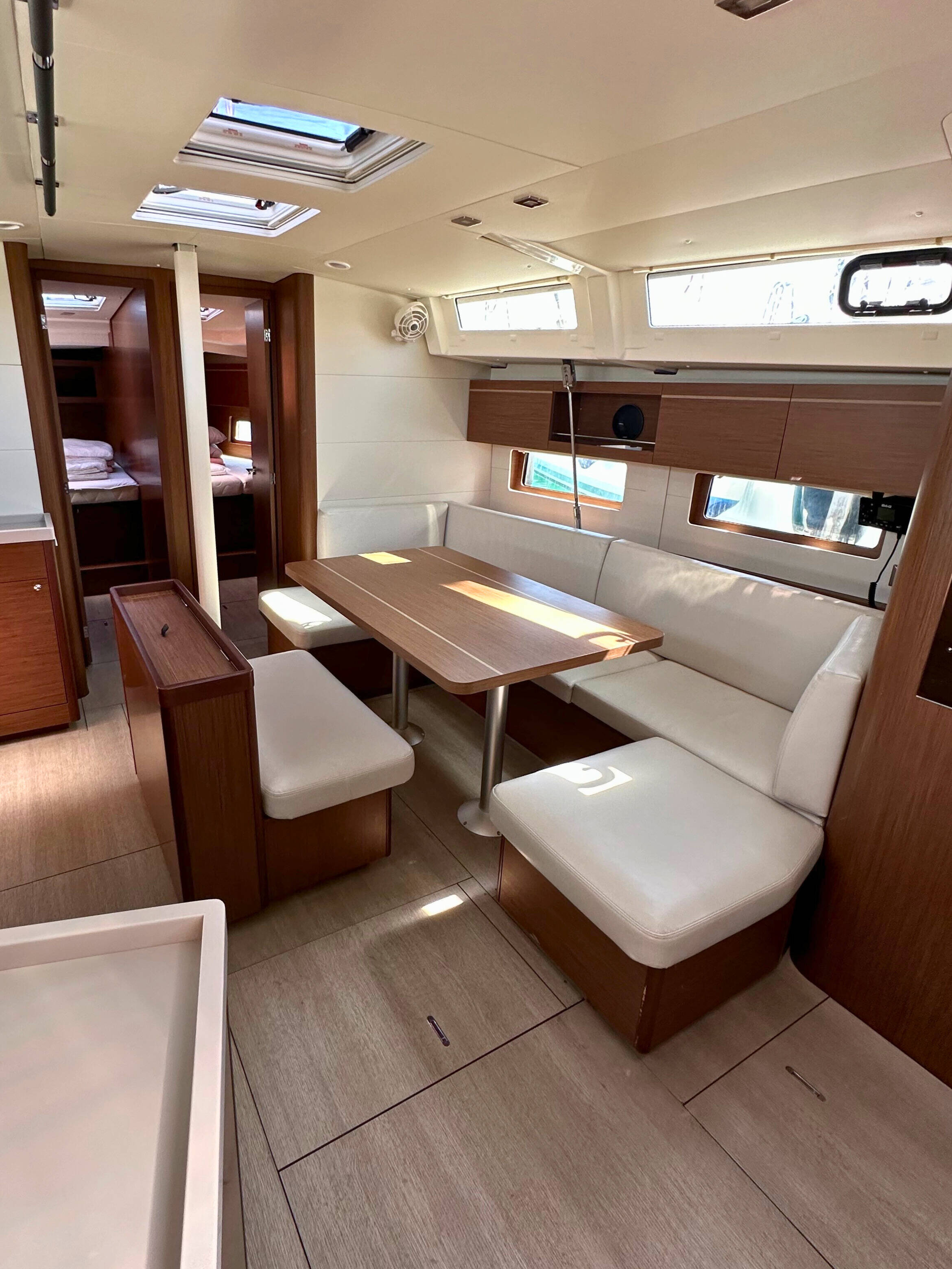 Sailing yacht Oceanis 46.1 Ilia