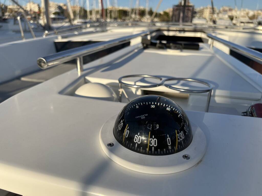 Sailing yacht Oceanis 46.1 Ostria