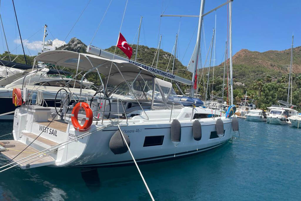 Sailing yacht Oceanis 46.1 WEST