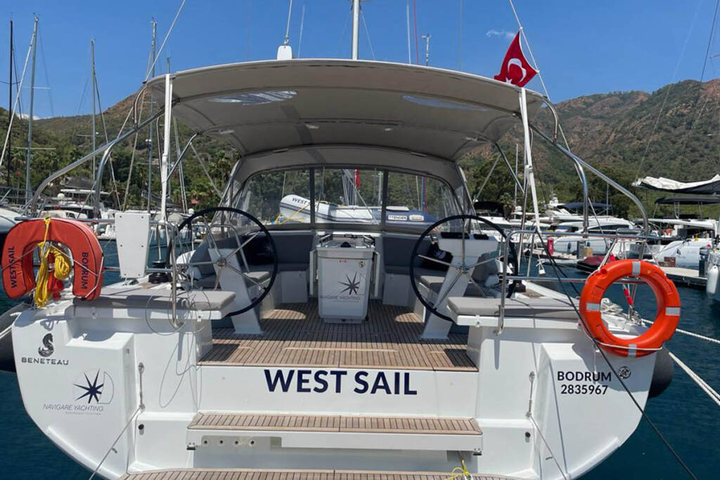 Sailing yacht Oceanis 46.1 WEST