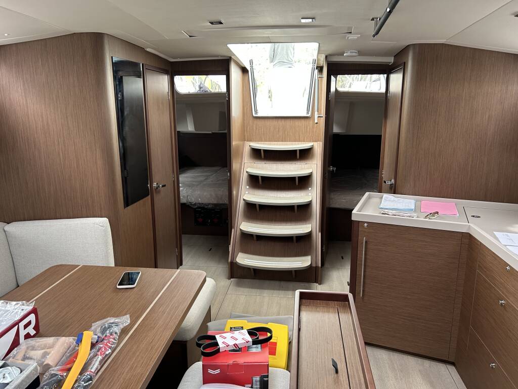 Sailing yacht Oceanis 46.1 Bellagio