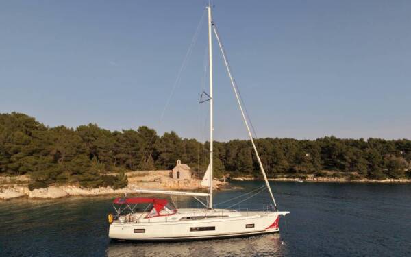 Oceanis 46.1 Bumblebee ACI Marina Split