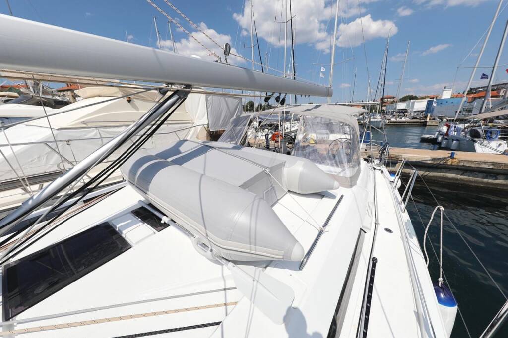 Sailing yacht Oceanis 46.1 Summer Spirit