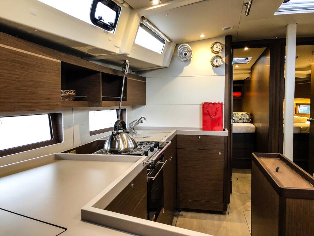 Sailing yacht Oceanis 46.1 Summer Spirit