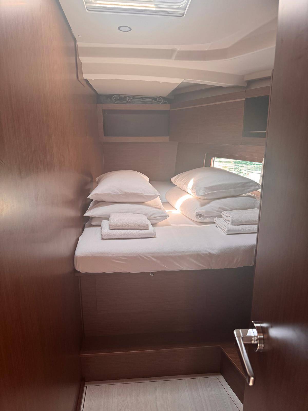 Sailing yacht Oceanis 46.1 Tria