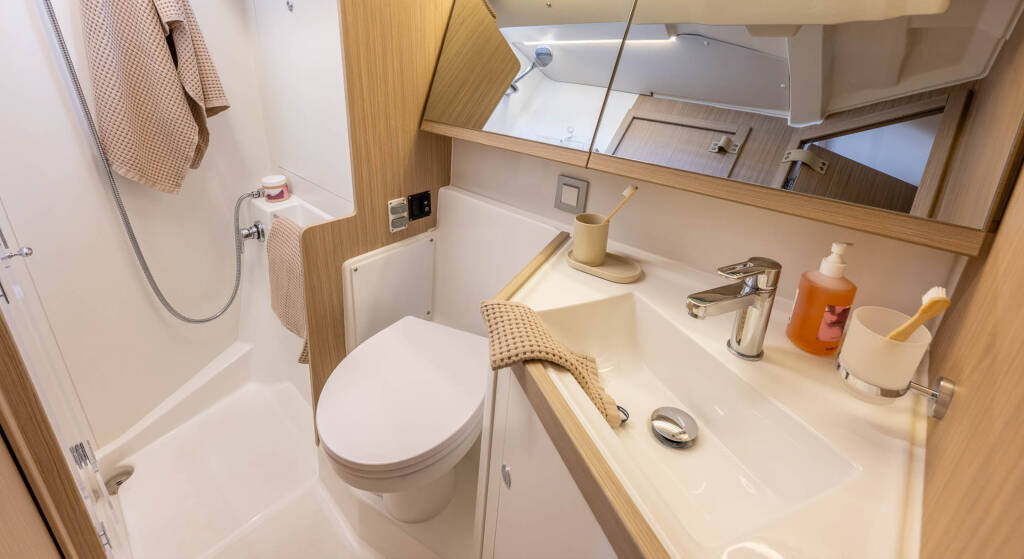 Sailing yacht Oceanis 47 New Oceanis 47