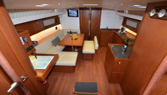 Sailing yacht Oceanis 48 Pherousa