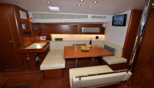 Sailing yacht Oceanis 48 Pherousa