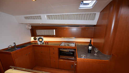 Sailing yacht Oceanis 48 Pherousa