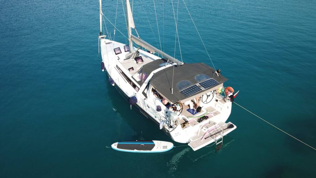 Sailing yacht Oceanis 48 Tundra