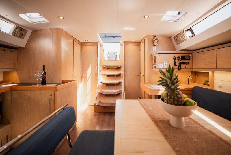 Sailing yacht Oceanis 48 Gold One 