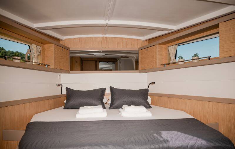 Sailing yacht Oceanis 48 Gold One 