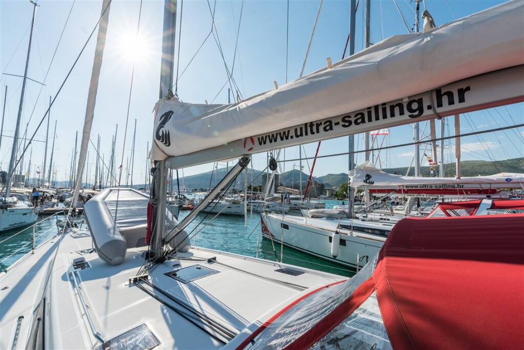 Sailing yacht Oceanis 48 Summer Dream