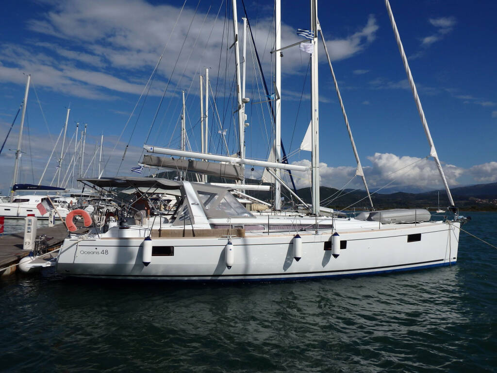 Sailing yacht Oceanis 48 Joy