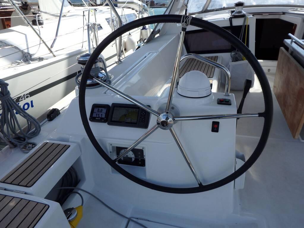 Sailing yacht Oceanis 48 Joy