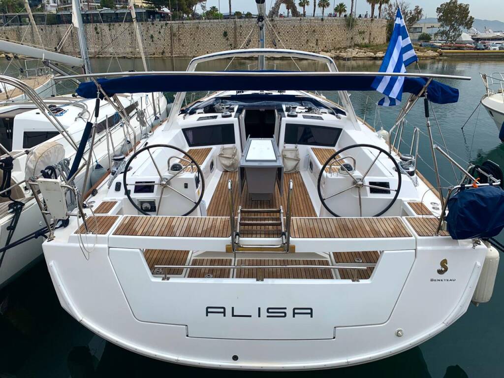 Sailing yacht Oceanis 48 Alisa