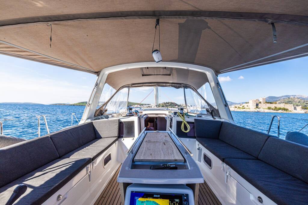 Sailing yacht Oceanis 48 Dream Atlas