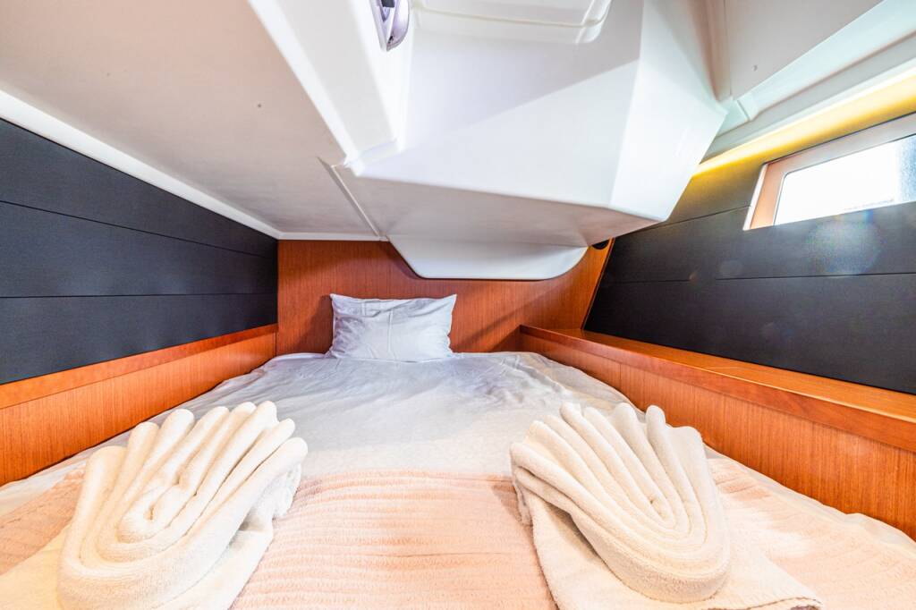 Sailing yacht Oceanis 48 Dream Atlas