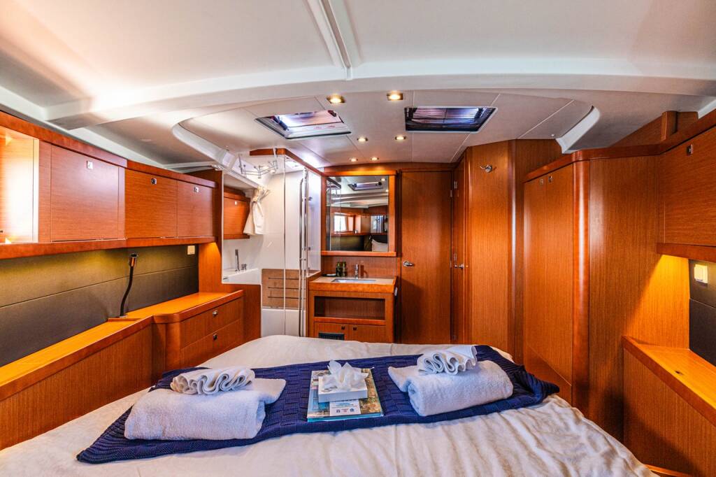 Sailing yacht Oceanis 48 Dream Atlas