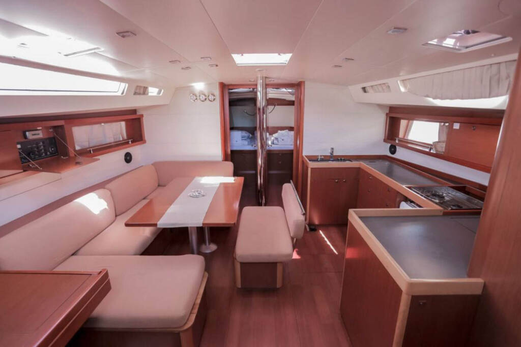 Segelyachten Oceanis 48 Svartklubben-Östhammar 