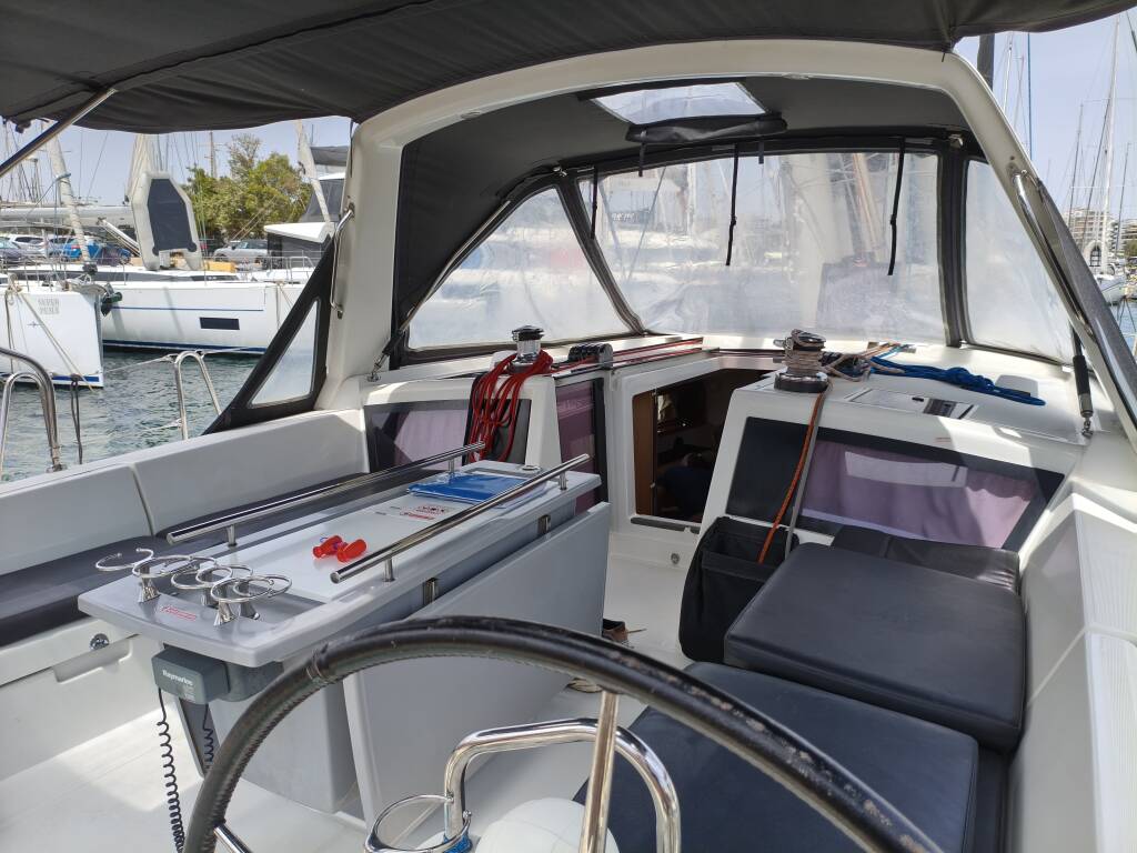 Sailing yacht Oceanis 48 Skiron