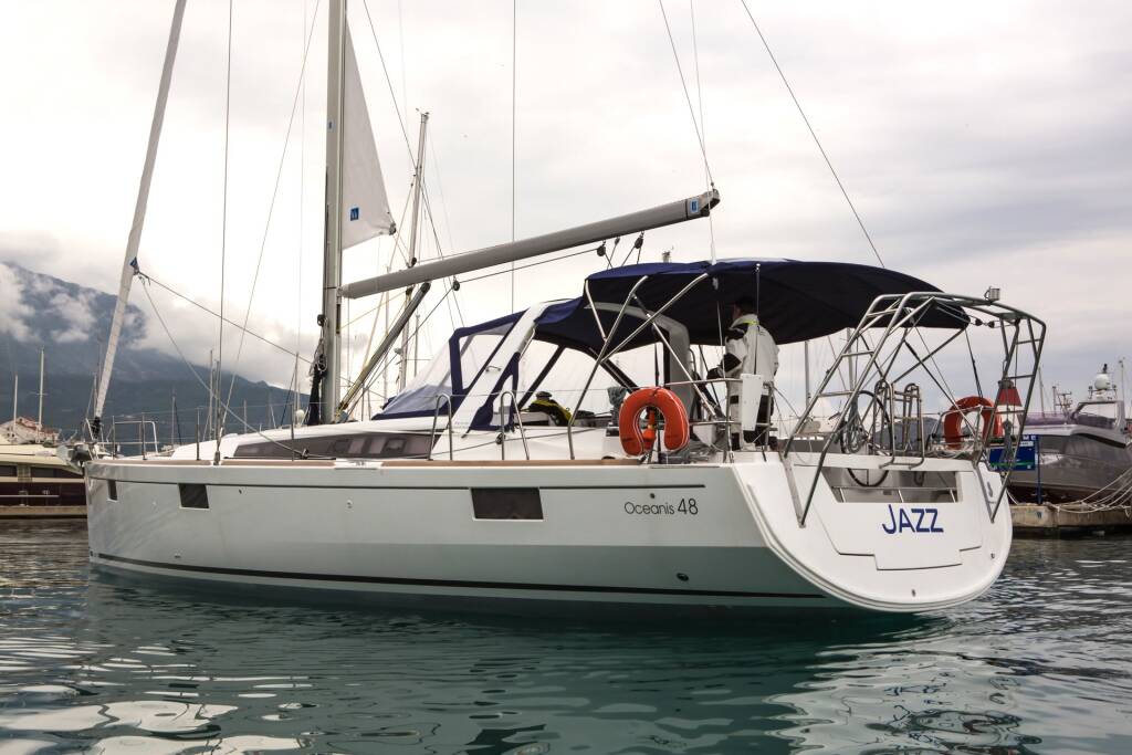 Sailing yacht Oceanis 48 Jazz