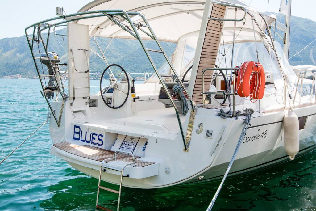 Sailing yacht Oceanis 48 Blues