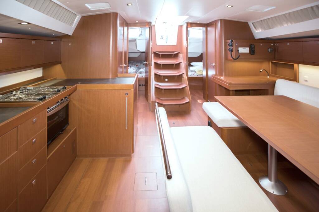 Sailing yacht Oceanis 48 Blues