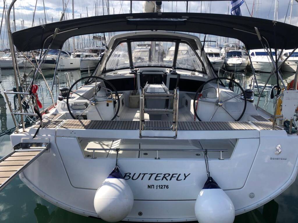 Segelyachten Oceanis 48 Butterfly