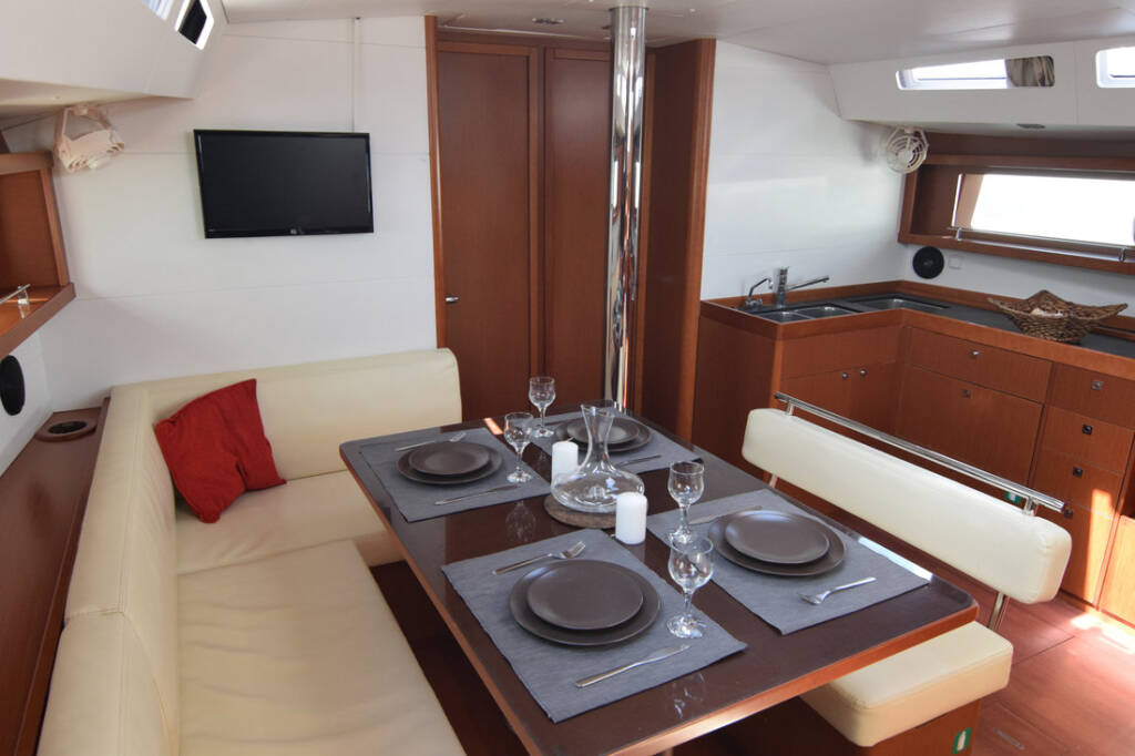 Segelyachten Oceanis 48 Butterfly