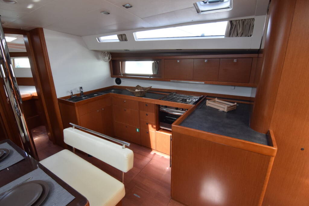 Segelyachten Oceanis 48 Butterfly