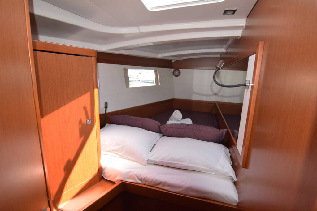 Segelyachten Oceanis 48 Butterfly