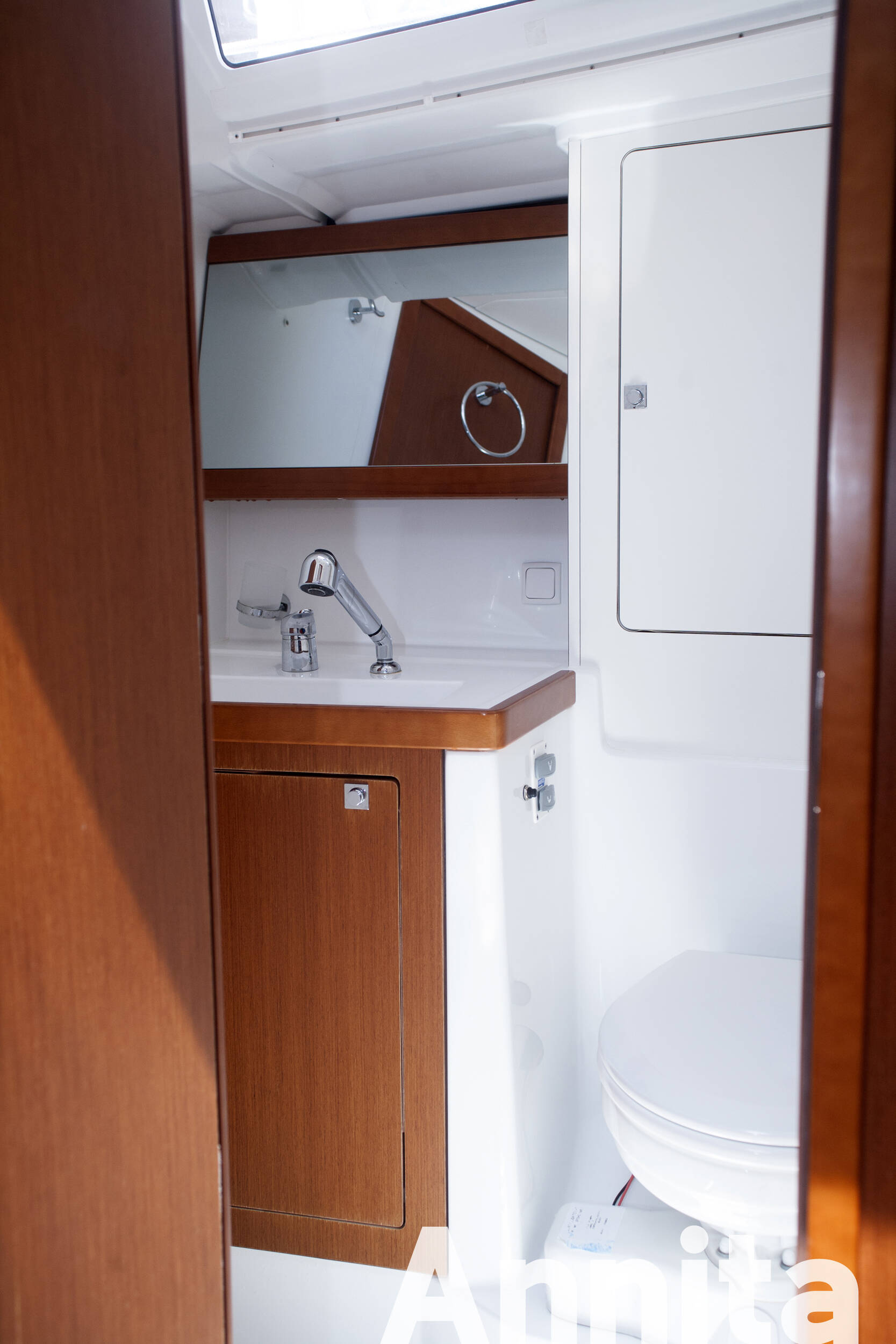 Sailing yacht Oceanis 48 