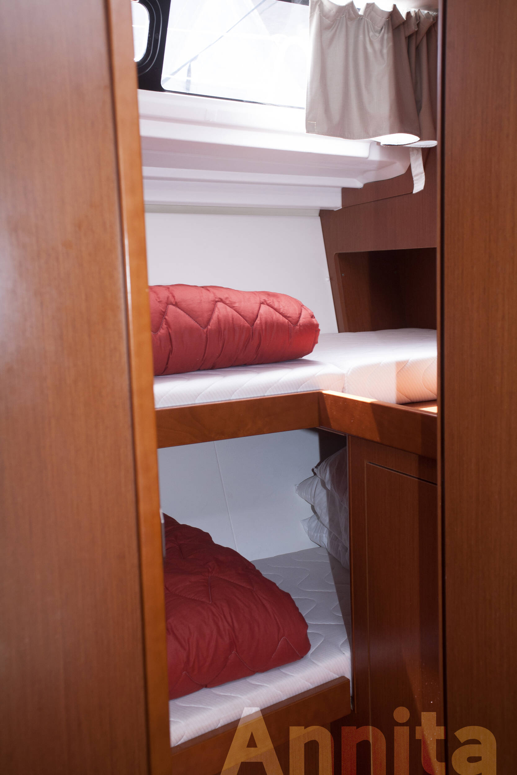 Sailing yacht Oceanis 48 